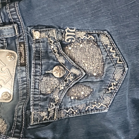 Miss Me Signature Boot - Picture 8 of 8